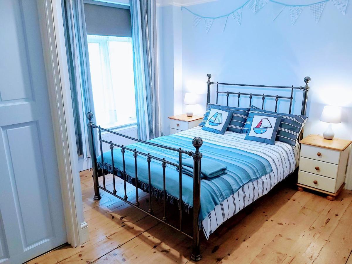 The Nautical Nest In The Heart Of Dartmouth Villa Bagian luar foto