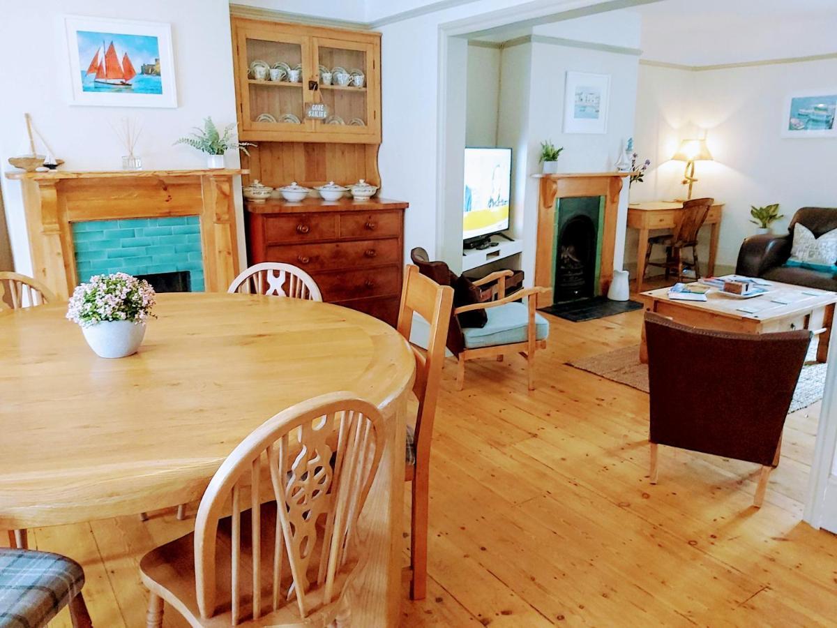 The Nautical Nest In The Heart Of Dartmouth Villa Bagian luar foto